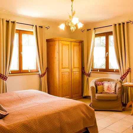 Chez Christelle - Proximite Route Des Vins D'alsace Bed & Breakfast 3*