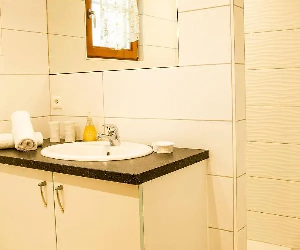 Chez Christelle - Proximite Route Des Vins D'alsace ベッド・アンド・ブレックファスト 3*